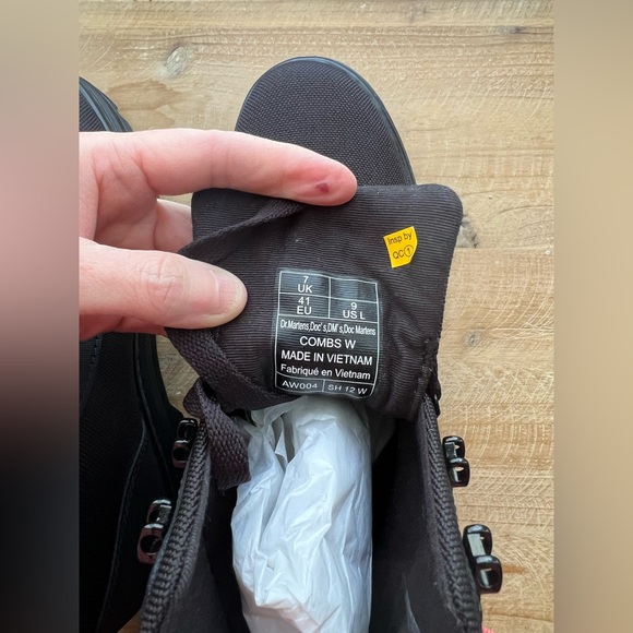 New Dr Martens COMBS WOMEN'S POLY CASUAL BOOTS Size 9 - Picture 10 of 11